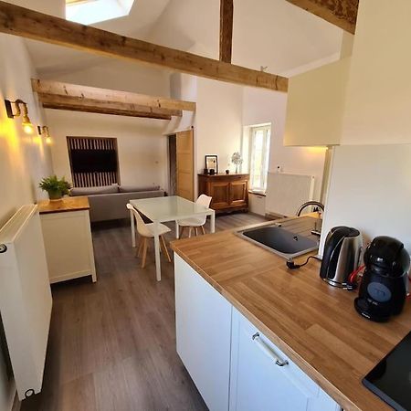 Joli Appartement Tout Confort Чалон-Сур-Салне Экстерьер фото