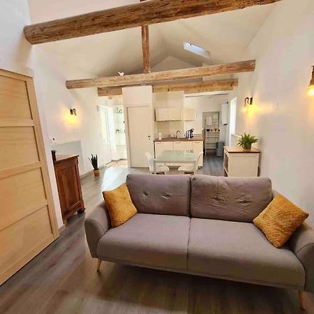 Joli Appartement Tout Confort Чалон-Сур-Салне Экстерьер фото